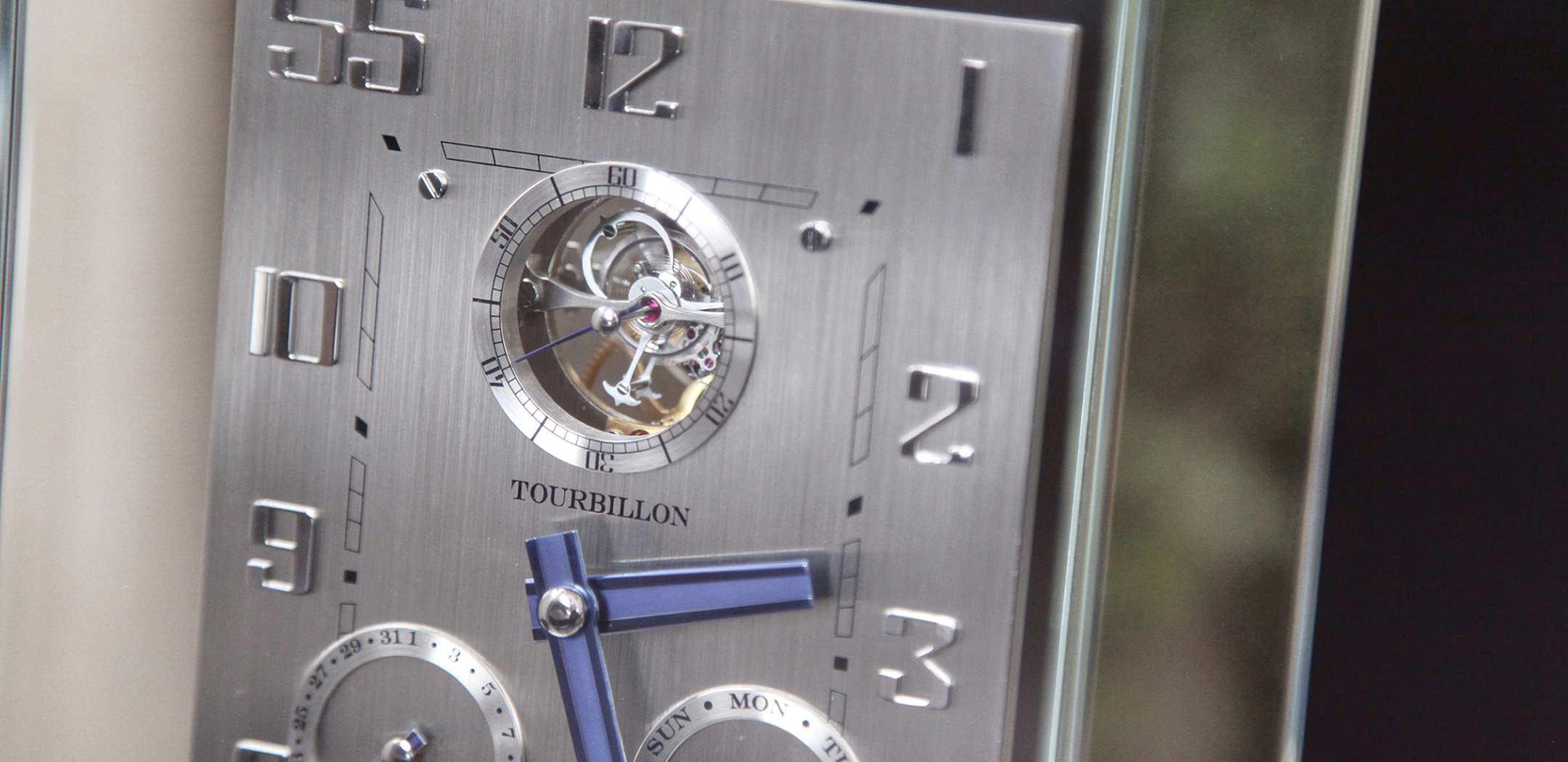 TOURBILLION 55 CALENDAR