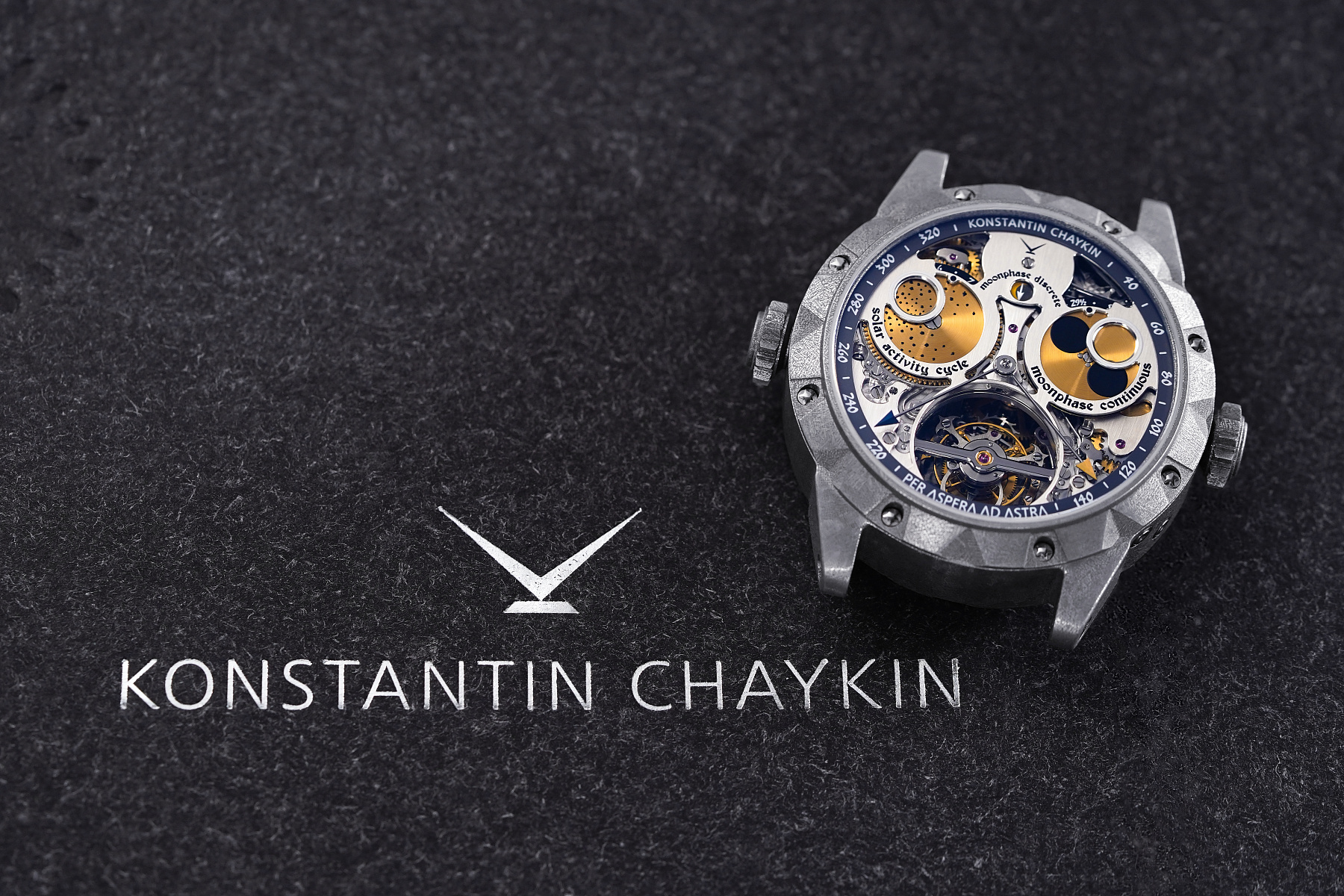 Суперсложные часы Константина Чайкина «Звездочет» вошли в Книгу рекордов России